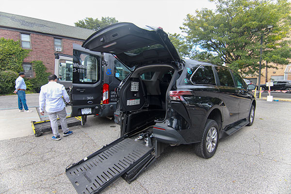 Wheelchair Transportation in Ambulette